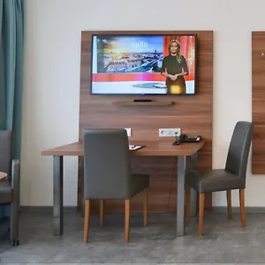 https://neu-heidelberg-guesthouse-apartments.hotelsheidelberg.net